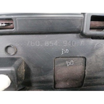 Recambio de moldura para volkswagen touareg referencia OEM IAM 760854940A PUERTA DELANTERA DERECHA OBSERVAR FOTOS