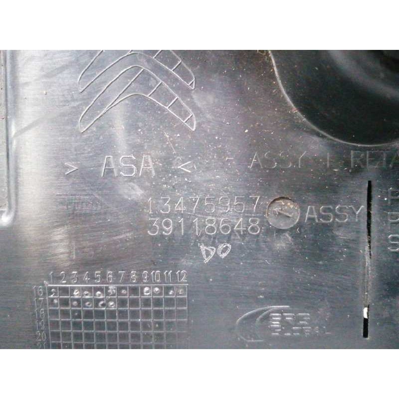 ALERON TRASERO OBSERVAR FOTOS NEGRO