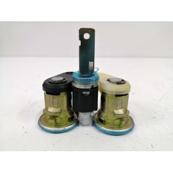 Recambio de juego bombines para dacia logan laureate referencia OEM IAM FX0202066  