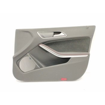 GUARNECIDO PUERTA DELANTERA DERECHA A1767205200 NEGRO 