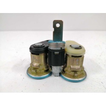 Recambio de juego bombines para dacia logan laureate referencia OEM IAM FX0202066  