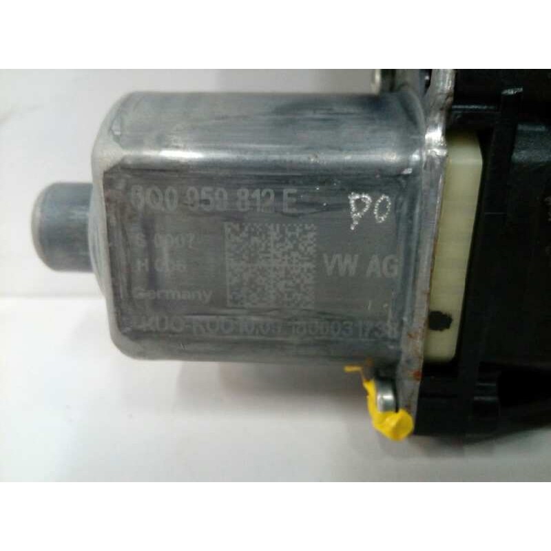MOTOR ELEVALUNAS TRASERO DERECHO
