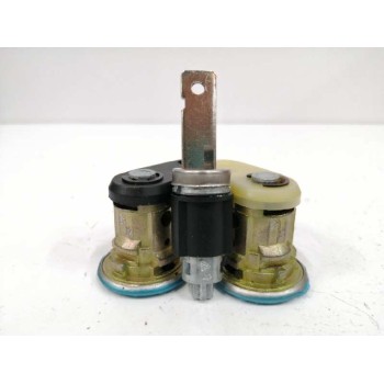 Recambio de juego bombines para dacia logan laureate referencia OEM IAM FX0202066  