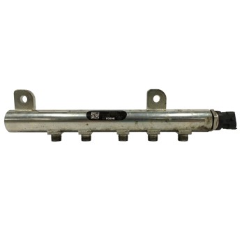 Recambio de rampa inyectora para opel zafira b 1.9 cdti referencia OEM IAM 55209572 0445214095 