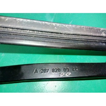 Recambio de brazo limpia delantero derecho para mercedes-benz clase c coupé (c204) c 220 cdi (204.302) referencia OEM IAM A20782