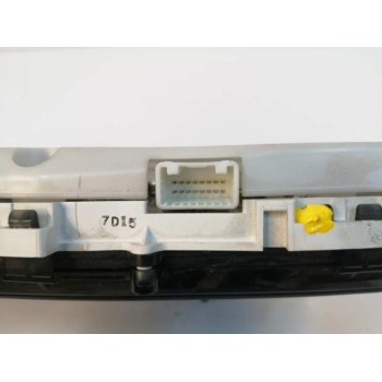 Recambio de cuadro instrumentos para toyota corolla verso (e12) 1.8 linea sol referencia OEM IAM 8380013130 2574108770 