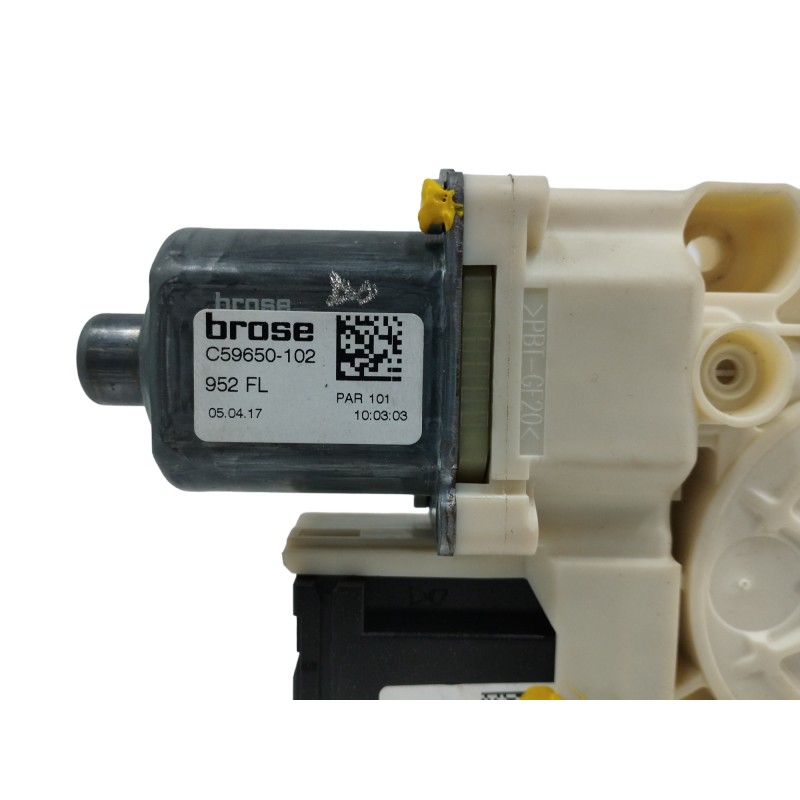 MOTOR ELEVALUNAS DELANTERO IZQUIERDO 0130822923