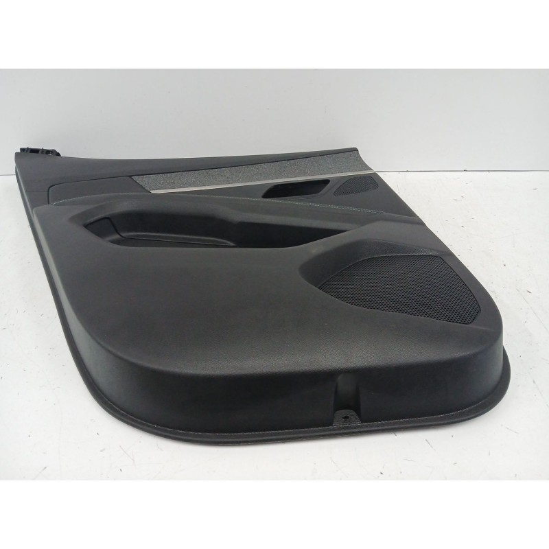 GUARNECIDO PUERTA TRASERA IZQUIERDA