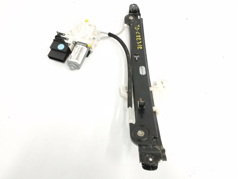 Recambio de elevalunas trasero derecho para seat toledo (5p2) hot referencia OEM IAM 5P0839462A 1K0959704E 