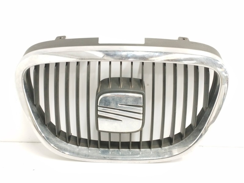 Recambio de rejilla delantera para seat toledo (5p2) hot referencia OEM IAM 5P0853654  