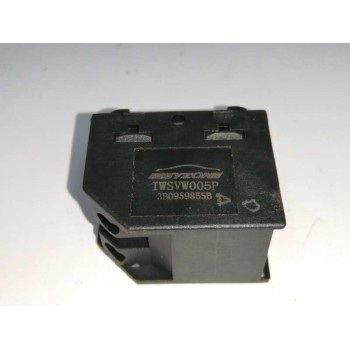 Recambio de mando elevalunas delantero derecho para volkswagen golf iv berlina (1j1) conceptline 4motion referencia OEM IAM 3B09