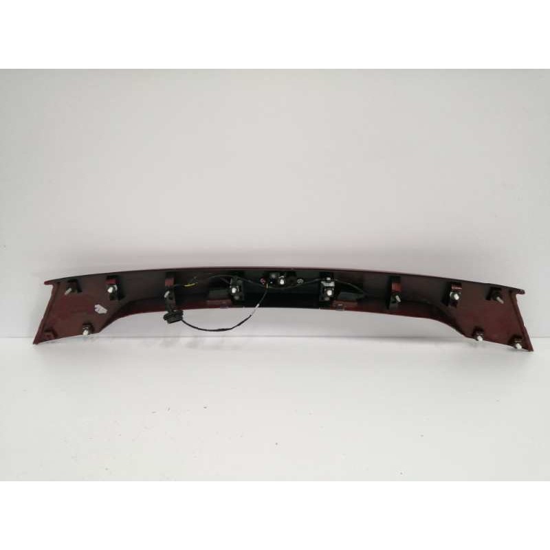 MOLDURA TRASERA PORTON GRANATE