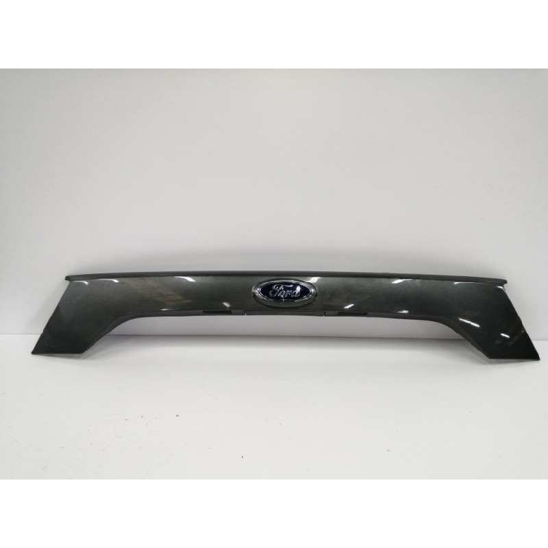 Recambio de moldura para ford kuga (cbs) referencia OEM IAM GJ54S43404A TRASERA PORTON VERDE OSCURO