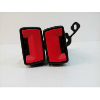 Recambio de enganche cinturon central para seat leon (5f1) 1.5 16v tsi act referencia OEM IAM 5F0857740QVZ TRASERO 