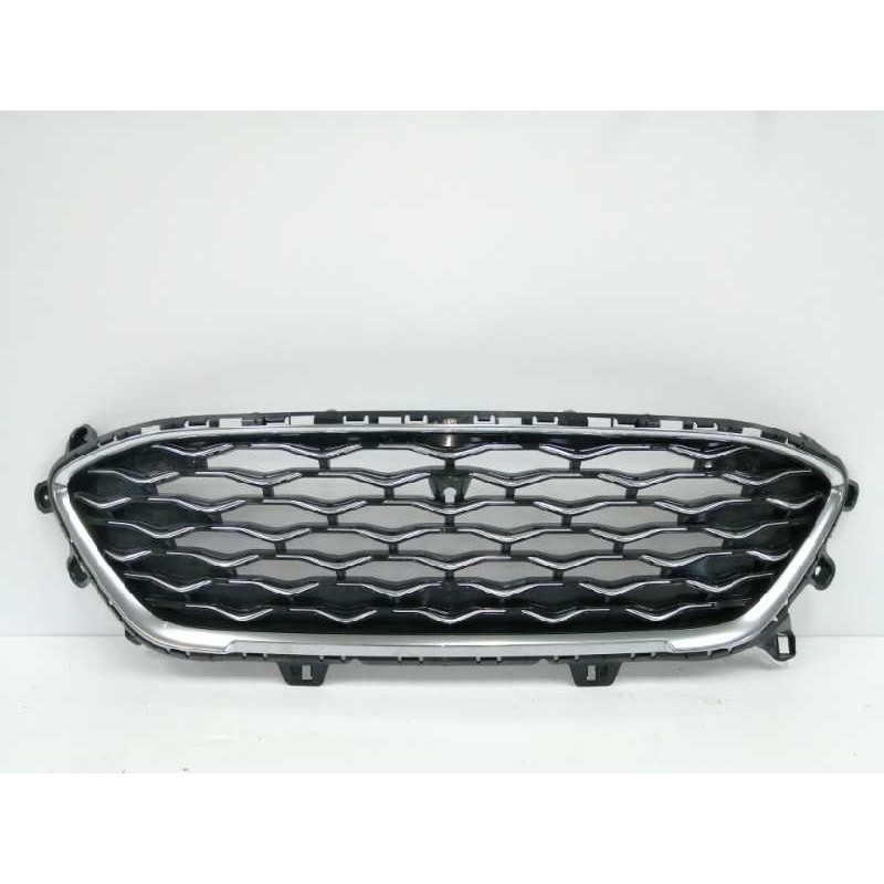 Recambio de rejilla delantera para ford kuga (cbs) referencia OEM IAM LV4B8150D CROMADO 