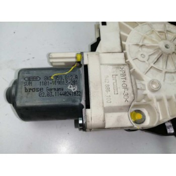 Recambio de elevalunas trasero derecho para audi a4 ber. (b8) 2.0 16v tdi referencia OEM IAM 8K0959812A  