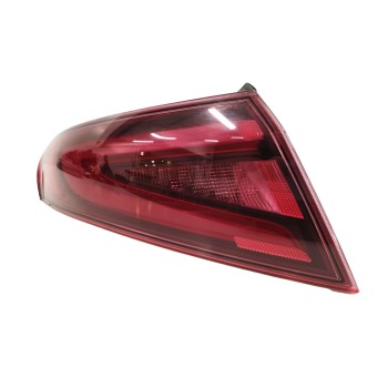 Recambio de piloto trasero izquierdo para alfa romeo giulia (952) 2.0 turbo cat referencia OEM IAM 20690103  