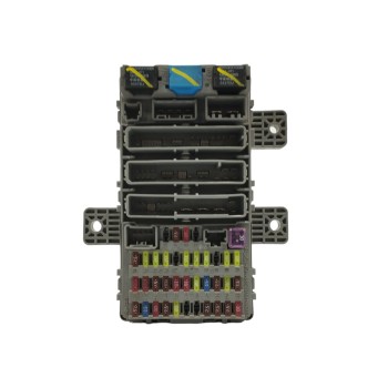 CAJA RELES / FUSIBLES SMGG030 