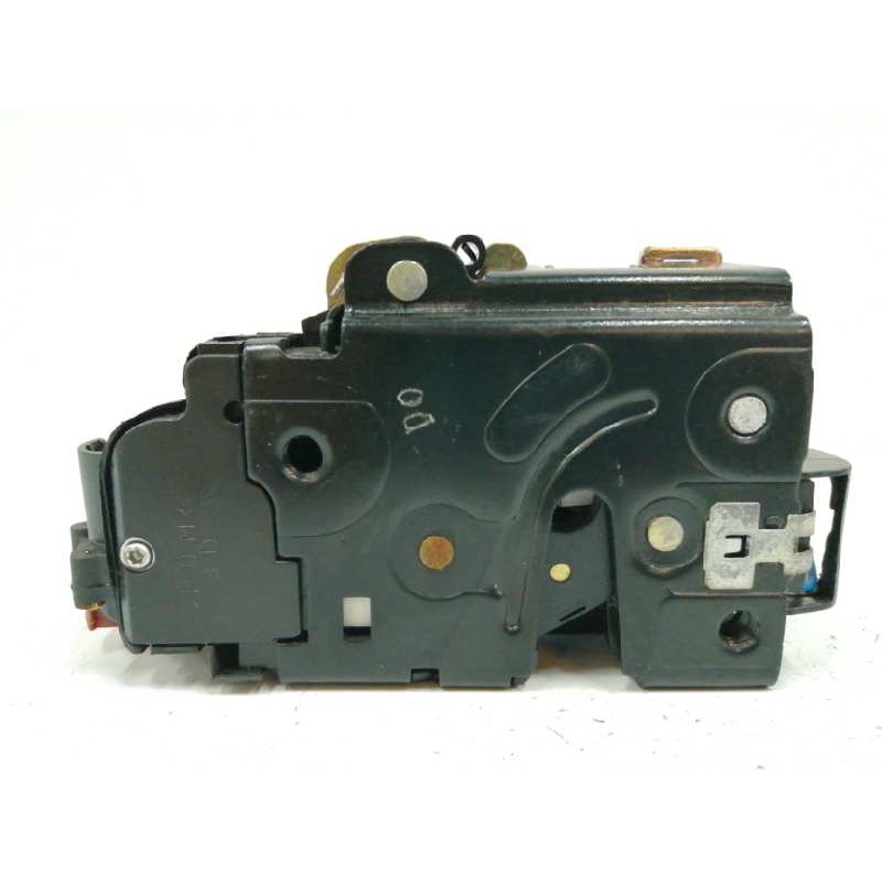 Recambio de cerradura puerta delantera derecha para volkswagen caddy ka/kb (2k) 1.9 tdi referencia OEM IAM 3D1837016  