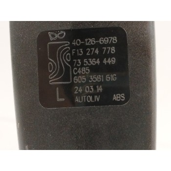 Recambio de enganche cinturon izquierdo para opel corsa d 1.2 16v lpg referencia OEM IAM 13274778 TRASERO 