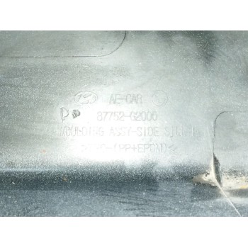 Recambio de faldon lateral para hyundai ioniq referencia OEM IAM 87752G200 LADO DERECHO 