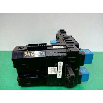 Recambio de caja reles / fusibles para hyundai santa fe (sm) 2.0 crdi vgt comfort referencia OEM IAM 9118826105 9540026511 