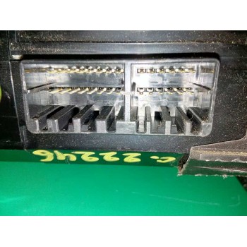 Recambio de caja reles / fusibles para hyundai santa fe (sm) 2.0 crdi vgt comfort referencia OEM IAM 9118826105 9540026511 