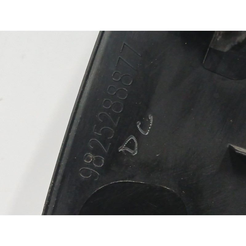 ALETIN DELANTERO DERECHO