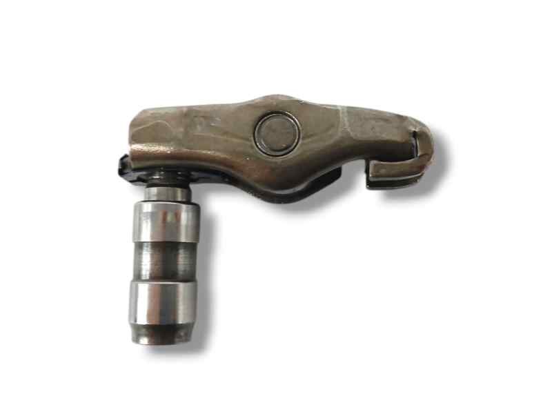 Recambio de balancin para jeep renegade 1.6 m-jet cat referencia OEM IAM Recambio de balancin para jeep renegade 1.6 m-jet cat referencia OEM IAM