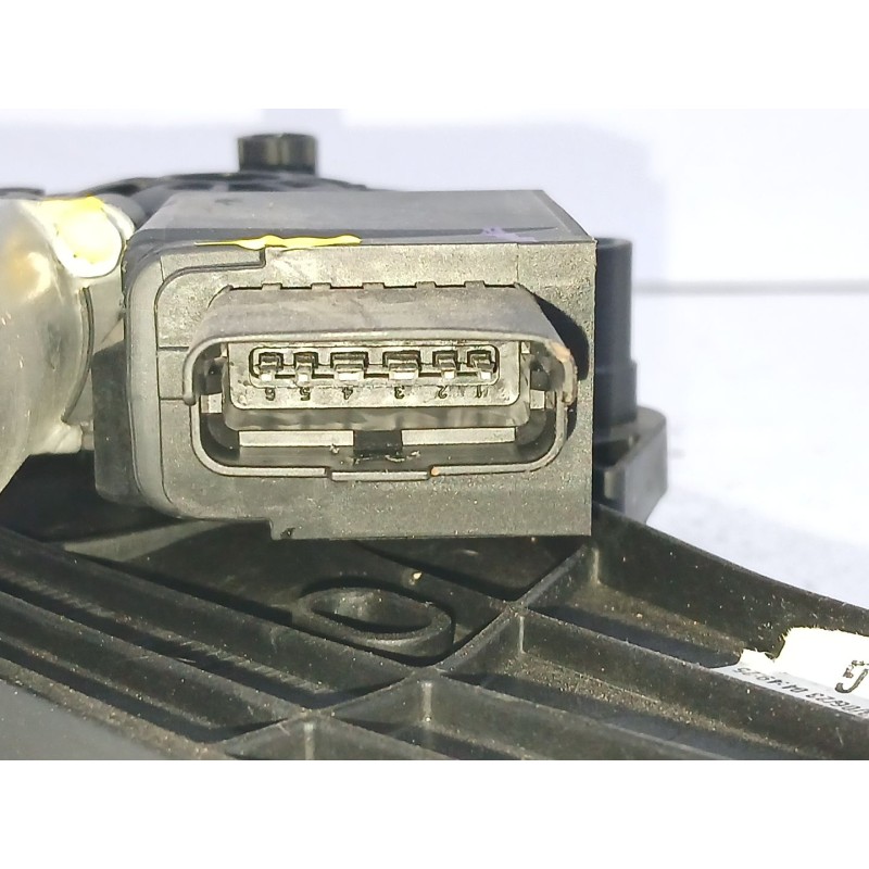 ELEVALUNAS TRASERO IZQUIERDO 9837784780