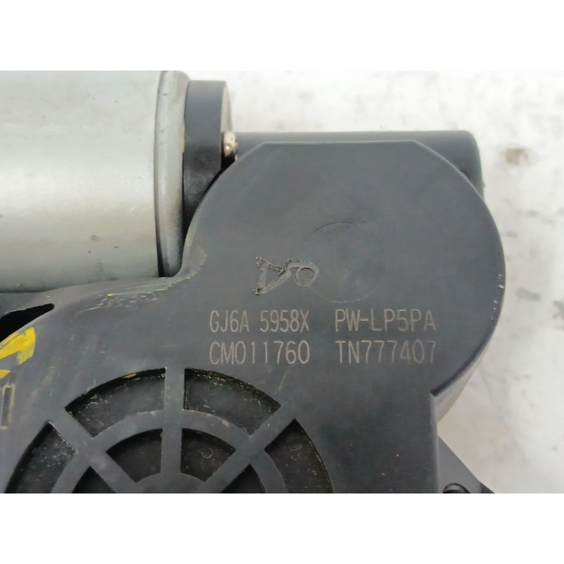 MOTOR ELEVALUNAS DELANTERO IZQUIERDO