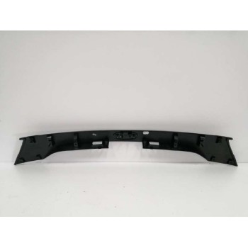 Recambio de moldura para ford kuga (cbs) referencia OEM IAM GJ54S43404A TRASERA PORTON NEGRO