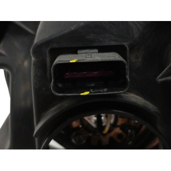 Recambio de faro derecho para dacia duster 1.6 16v cat referencia OEM IAM 260100067R OBSERVAR FOTOS PARA PULIR