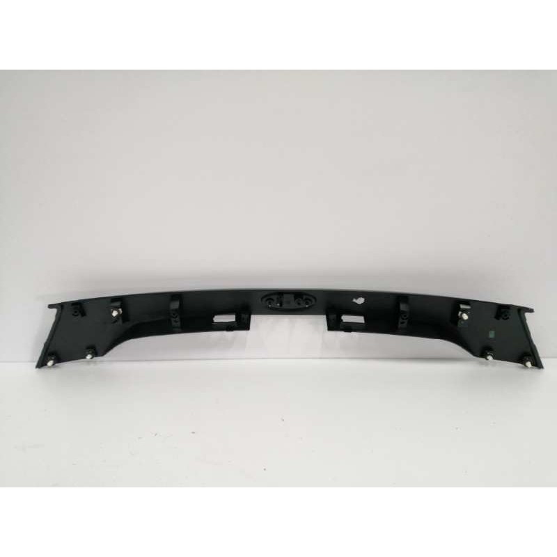 MOLDURA TRASERA PORTON VERDE OSCURO