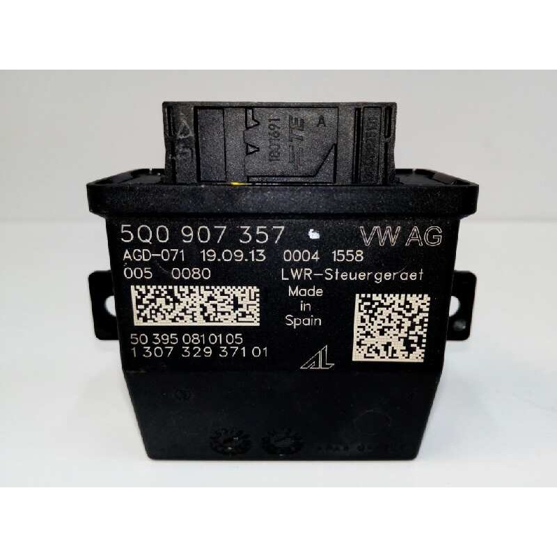 Recambio de modulo electronico para audi a3 sportback (8va, 8vf) 1.6 tdi referencia OEM IAM 5Q0907357 REGULACION ALCANCE DE LUCE