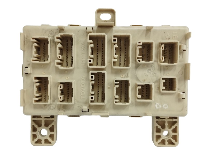 Recambio de caja reles / fusibles para lexus rx 300(mcu35) 3.0 v6 cat referencia OEM IAM   