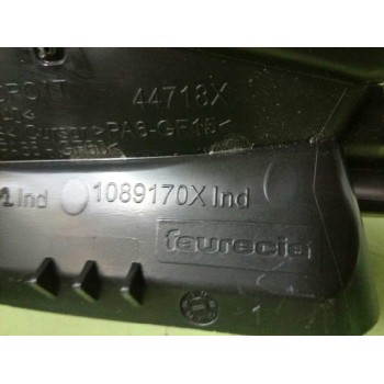 Recambio de rejilla aireadora para peugeot 2008 (--.2013) access referencia OEM IAM 9673131677 LADO DERECHO 