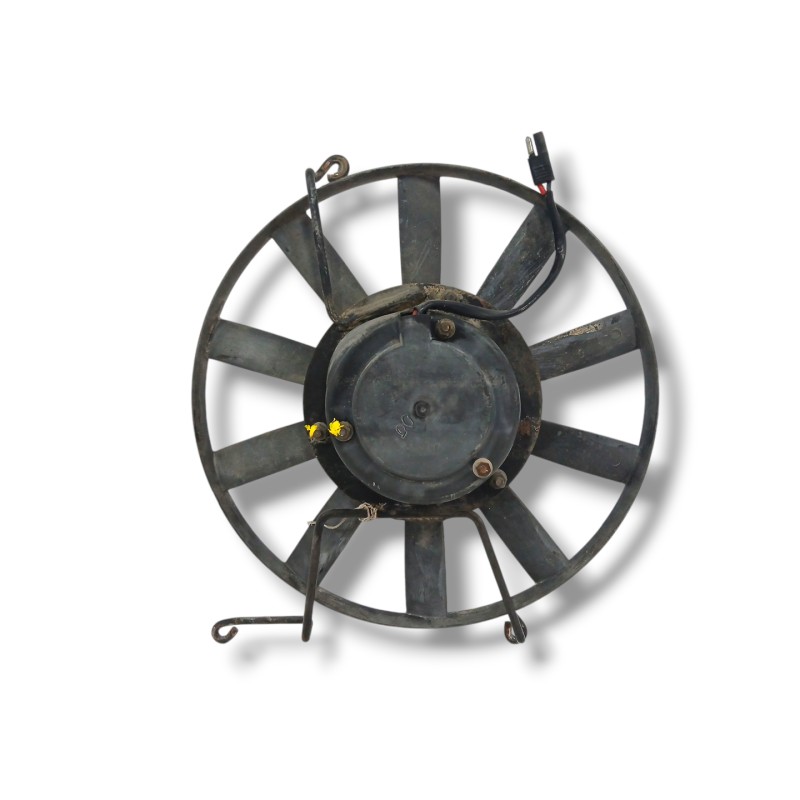 Recambio de electroventilador para renault fuego 2.0 referencia OEM IAM 7700672003  
