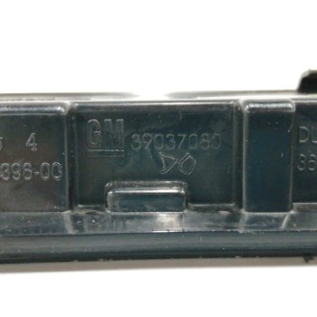 Recambio de luz central de freno para opel crossland x referencia OEM IAM 39037080  