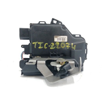 Recambio de cerradura puerta trasera izquierda para audi a4 berlina (8e) 2.5 tdi quattro (132kw) referencia OEM IAM 8E0839015C  