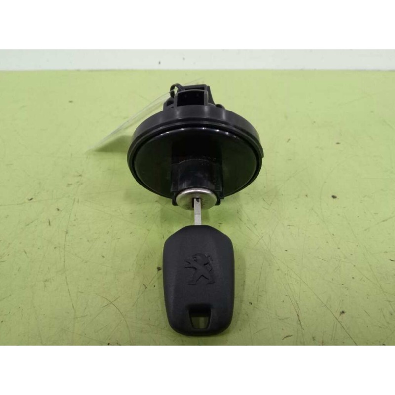 Recambio de tapon combustible para peugeot 2008 (--.2013) access referencia OEM IAM   