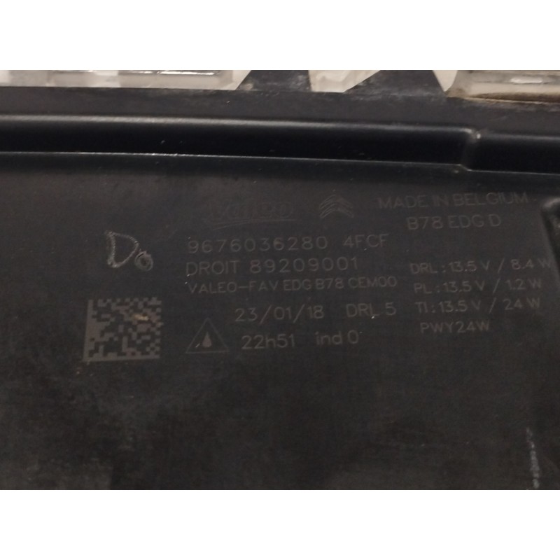 PILOTO DELANTERO DERECHO