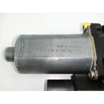 Recambio de motor elevalunas delantero derecho para audi a4 berlina (b5) 1.8 20v turbo referencia OEM IAM 0130821786 0503001924 