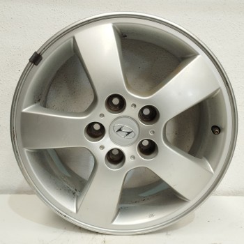 Recambio de llanta para hyundai tucson (jm) 2.0 referencia OEM IAM 529102E370 6,5JX16 ET46 5H 5X115