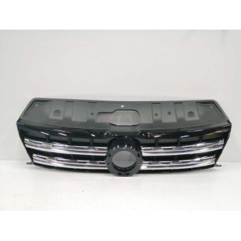 Recambio de rejilla delantera para volkswagen amarok comfortline doublecab 4motion referencia OEM IAM 2H6853651B  