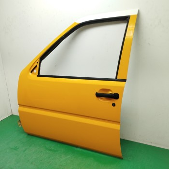 Recambio de puerta delantera izquierda para nissan terrano/terrano.ii (r20) 2.7 turbodiesel referencia OEM IAM   