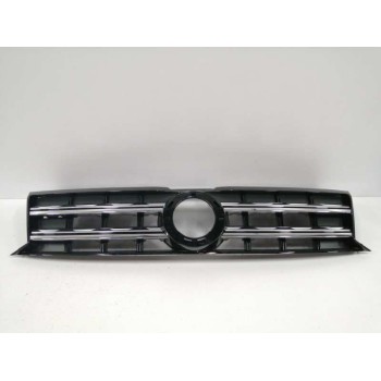 Recambio de rejilla delantera para volkswagen amarok comfortline doublecab 4motion referencia OEM IAM 2H6853651B  