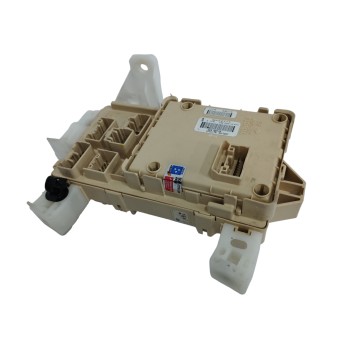 Recambio de caja reles / fusibles para toyota corolla verso (r1) 2.2 d-cat referencia OEM IAM 892210F010  