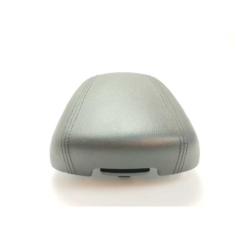 Recambio de apoyabrazos central para kia sportage iii (sl) 1.7 crdi referencia OEM IAM   