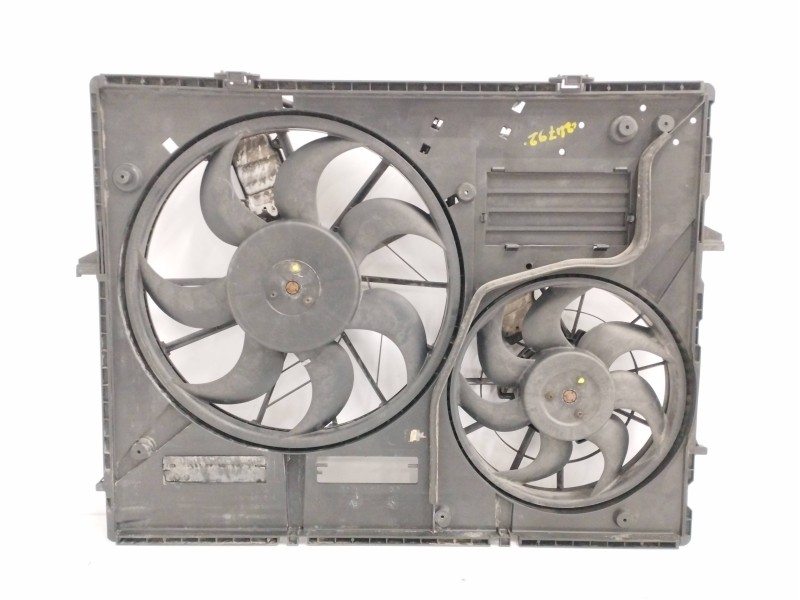 Recambio de electroventilador para volkswagen touareg (7la) 2.5 tdi referencia OEM IAM 7L0121203F C6271 0130303922